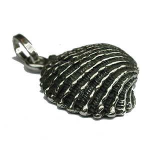 Raspini Shell Charm